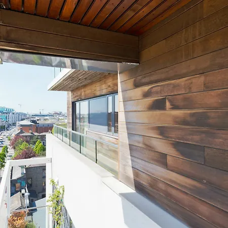 Gallery Quay Luxury