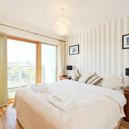 Gallery Quay Luxury *